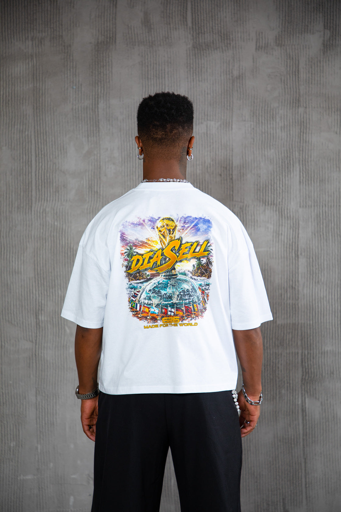 IMAGINATION- White